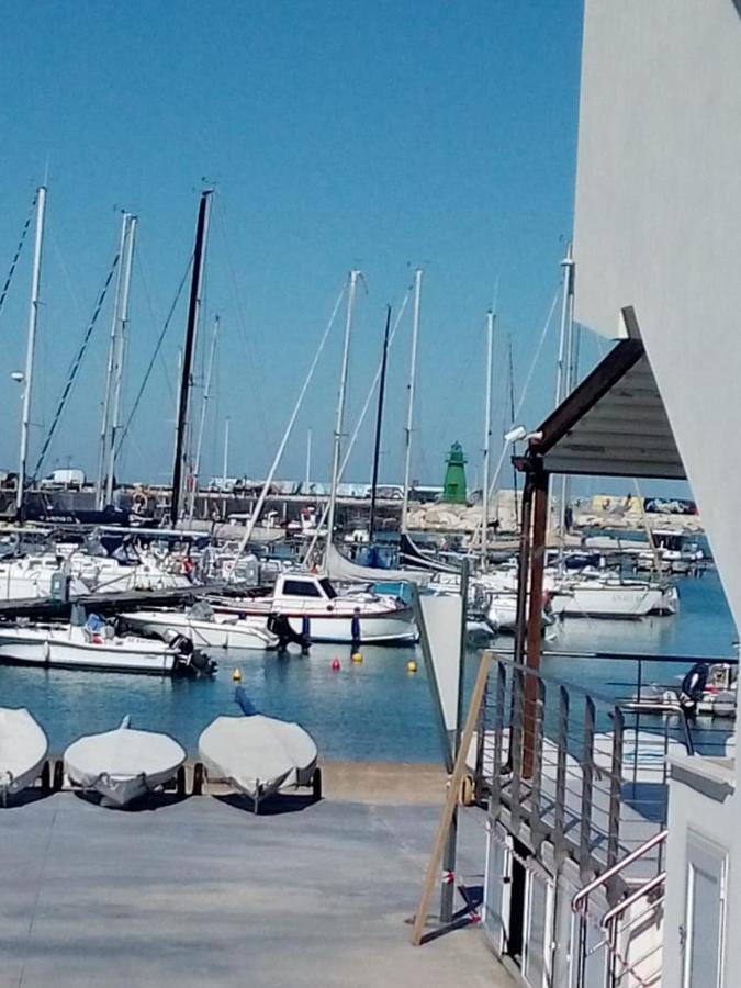 belo horizonte Panzió Civitanova Marche Kültér fotó
